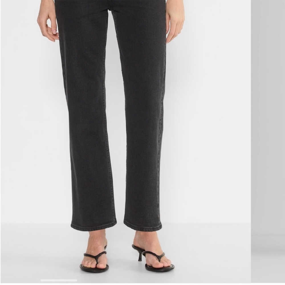 Aritzia. The Arlo high rise straight Jean size 24 - Picture 3 of 11